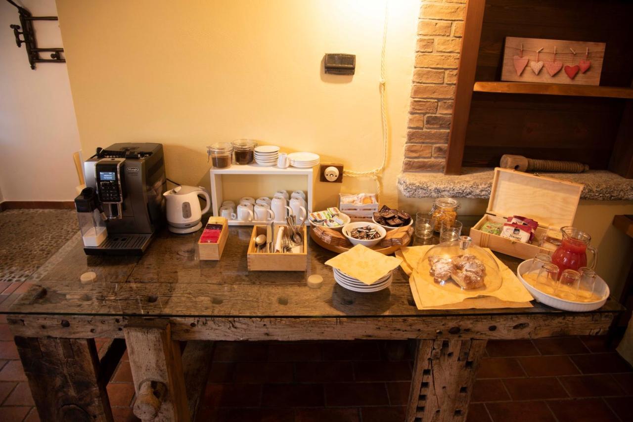 Agriturismo Cascina Costa Cassago Brianza Luaran gambar